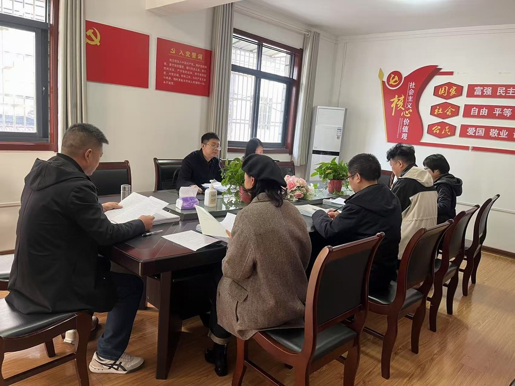 荆州区第二批非物质文化遗产代表性项目评审会在区文化馆召开